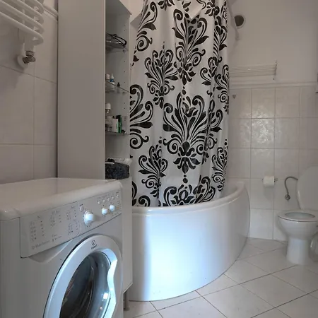 Small One-bedroom Achilles In Dietla 57